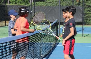 League News: Junior Team Managers — Earning Their Badge of Honor ALTA junior players