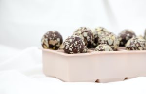 Balls of Energy Date energy balls