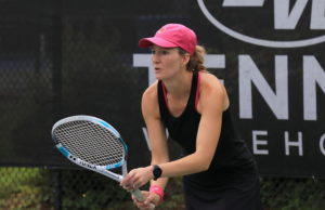 League News: Let’s Get Ready To ‘Fall’ In Love With Sunday Tennis ALTA Sunday Women's League player