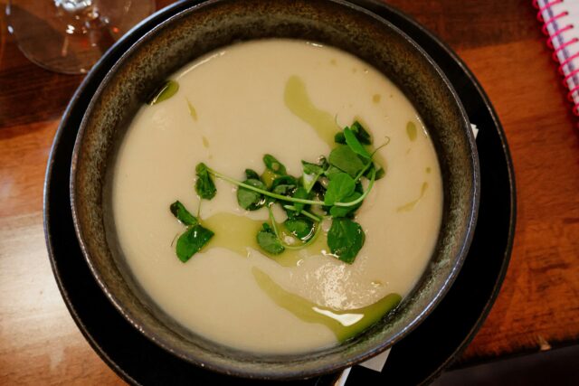 meg-von-haartman-DhCXK1Q1VPk-unsplash cauliflower soup