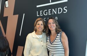 League News: Gigi Fernandez—A Trailblazer On The Court Gigi Fernandez and ALTA Junior Leagues VP Kim Freeman